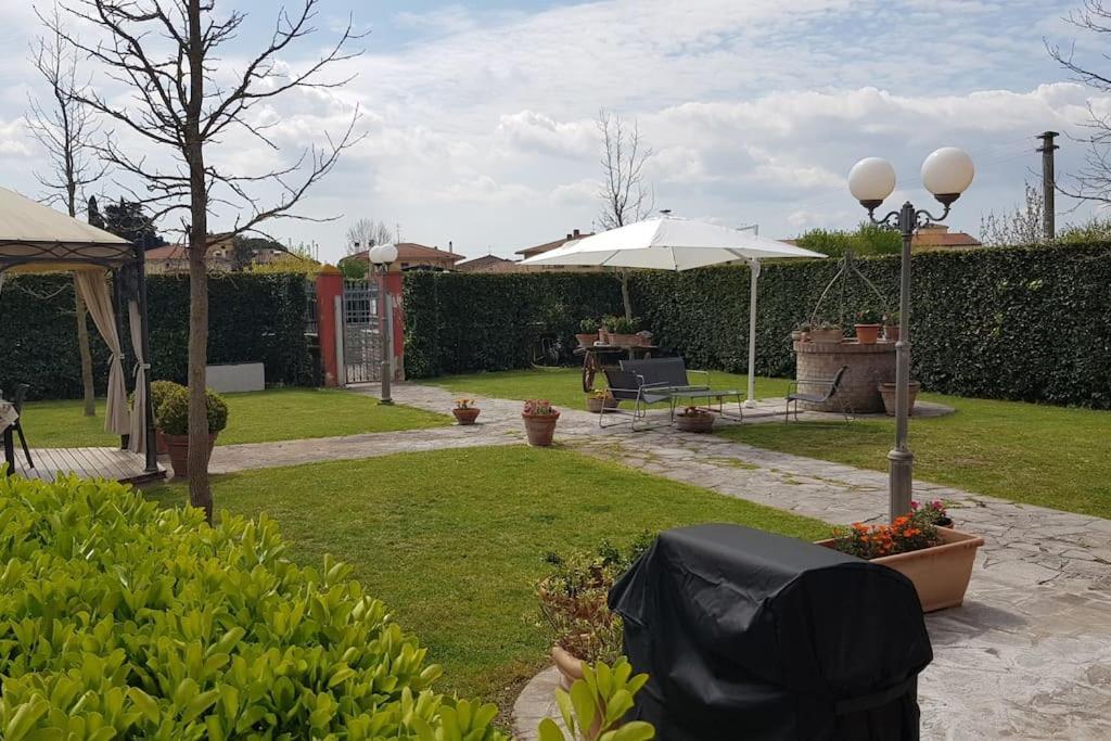 Leupupe Relax Cultura Mare Monti Apartamento Cascina Exterior foto