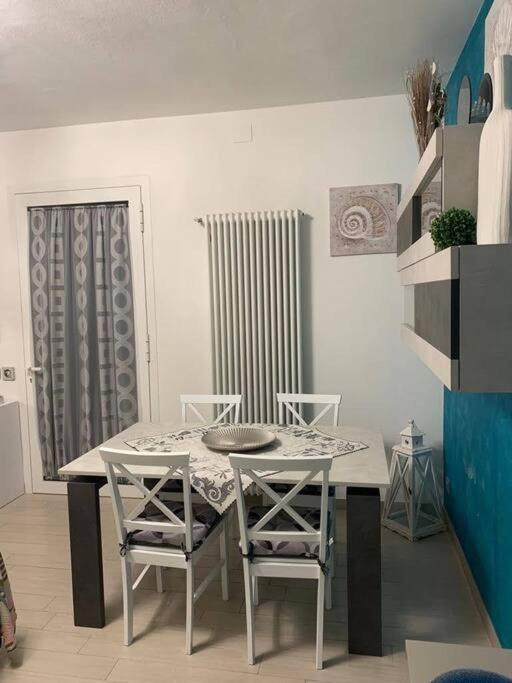 Leupupe Relax Cultura Mare Monti Apartamento Cascina Exterior foto